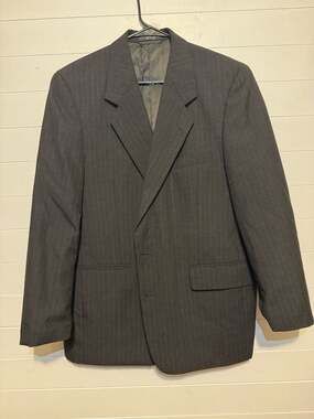 Bert Pulitzer Collector's Edition Gray Pinstripe Wool Blend Suit Jacket